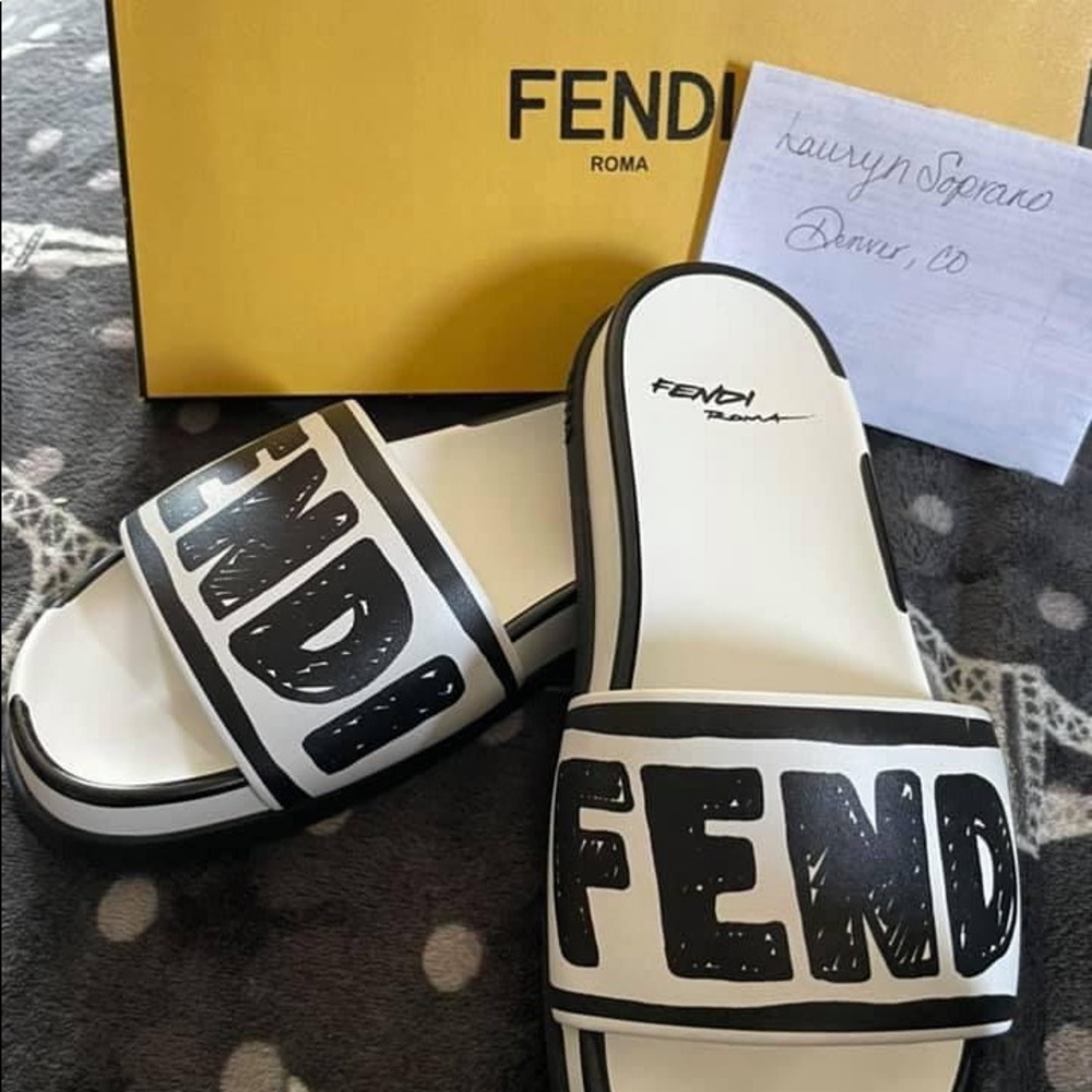 Fendi Slides